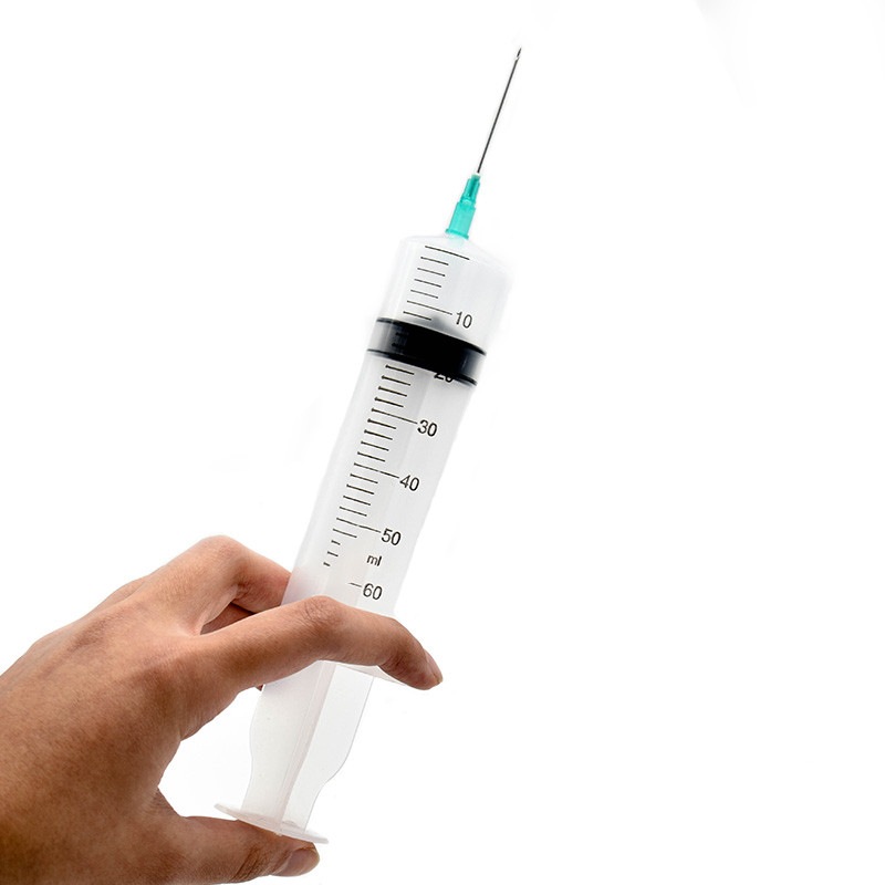 سرنگ وی مد مدل گاواژ ظرفیت 60 سی سی بسته 8 عددی