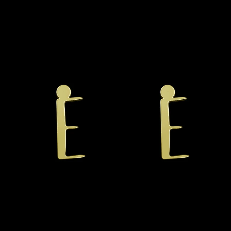 گوشواره طلا 18 عیار زنانه مدوپد مدل حرف E کد GA1-16813