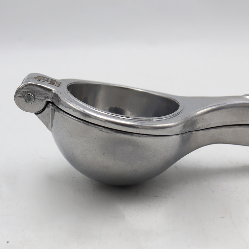 آب مرکبات گیری دستی مدل الفنت کد YP-L-22CM آب مرکبات گیری دستی مدل الفنت کد YP-L-22CM