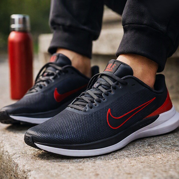 کفش رانینگ مدل Air Zoom Winflo 9 sole