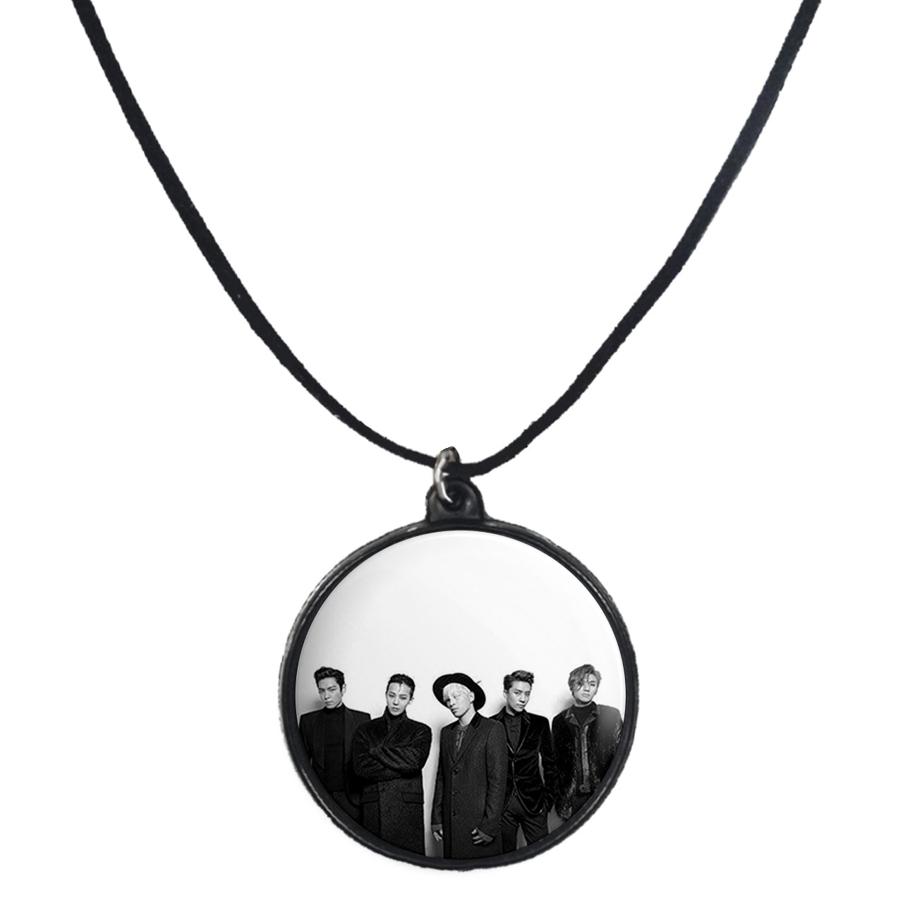گردنبند پرمانه طرح گروه موسیقی بیگ بنگ BIG BANG کد pmb.15276 مدل دو طرفه