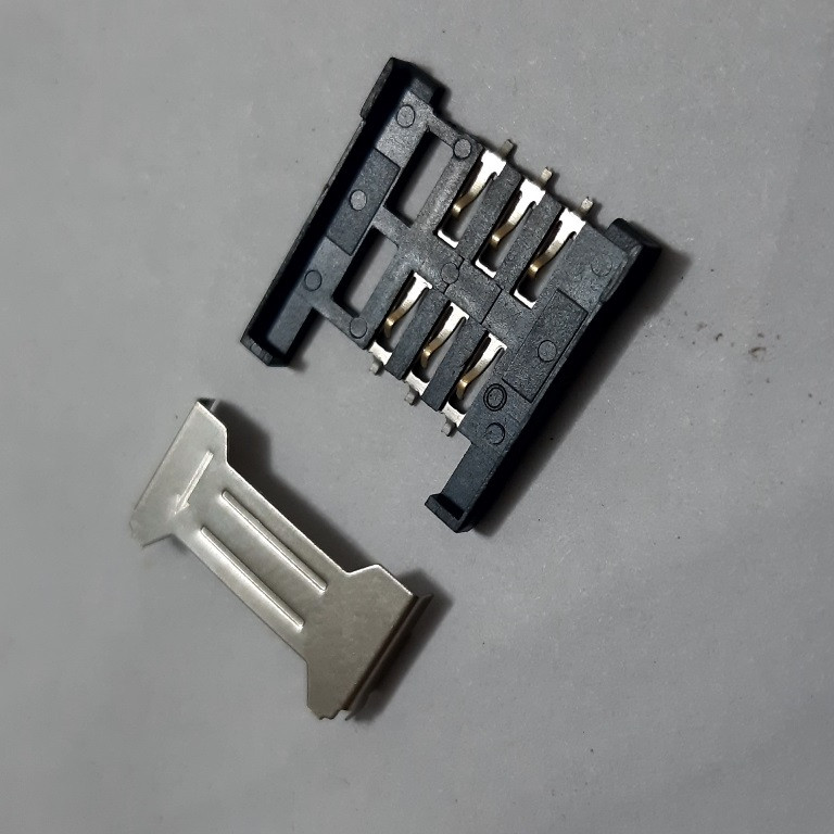 سوکت سیم کارت مدل smd بسته 2 عددی