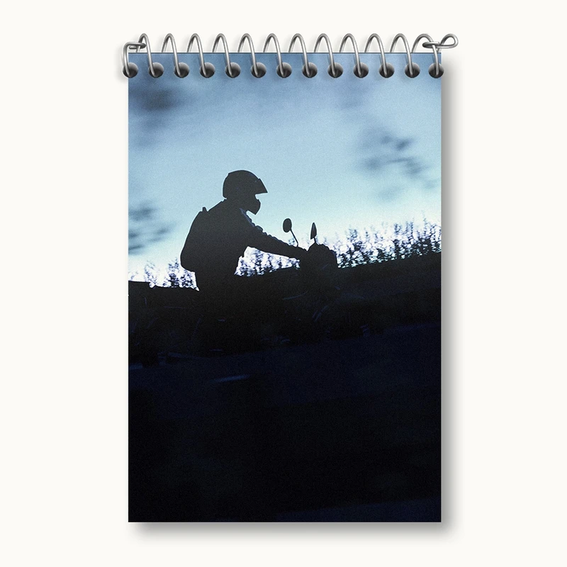 دفتر یادداشت 50 برگ خندالو مدل موتور سیکلت (Motorcycle) کد F1172