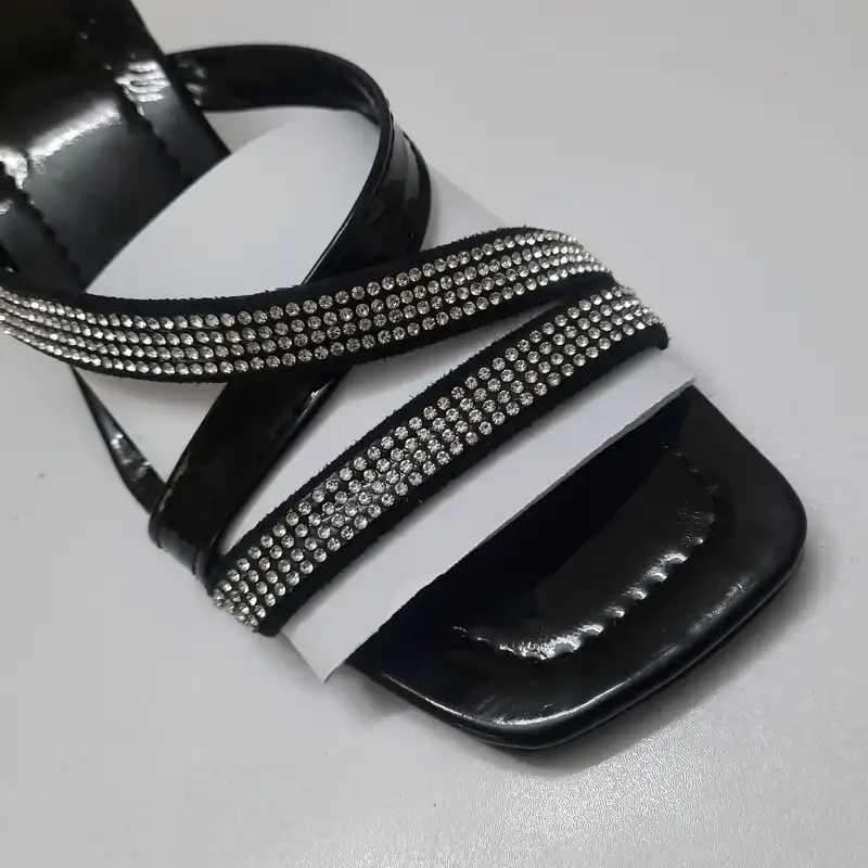 صندل زنانه مدل ارکیده نگین دار01