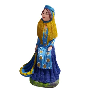 مجسمه مدل دختر محلی کد 59