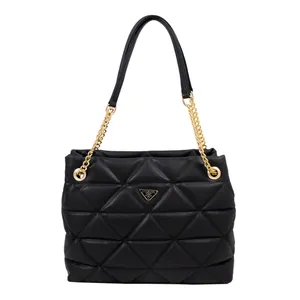 کیف رودوشی زنانه مدل PRADA 105