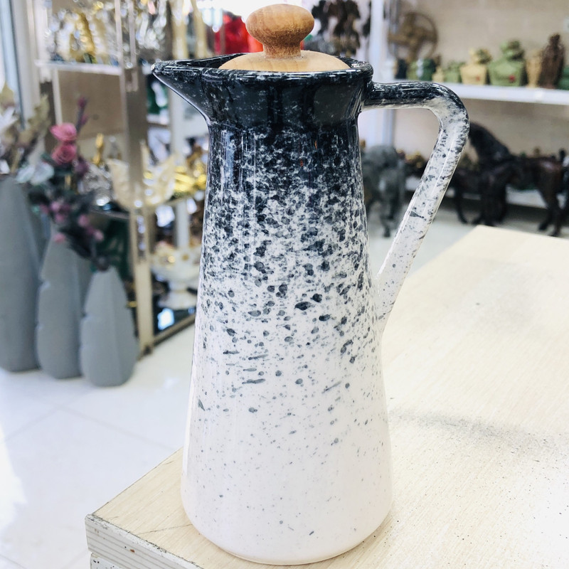 روغن ریز و سس خوری مدل لنا