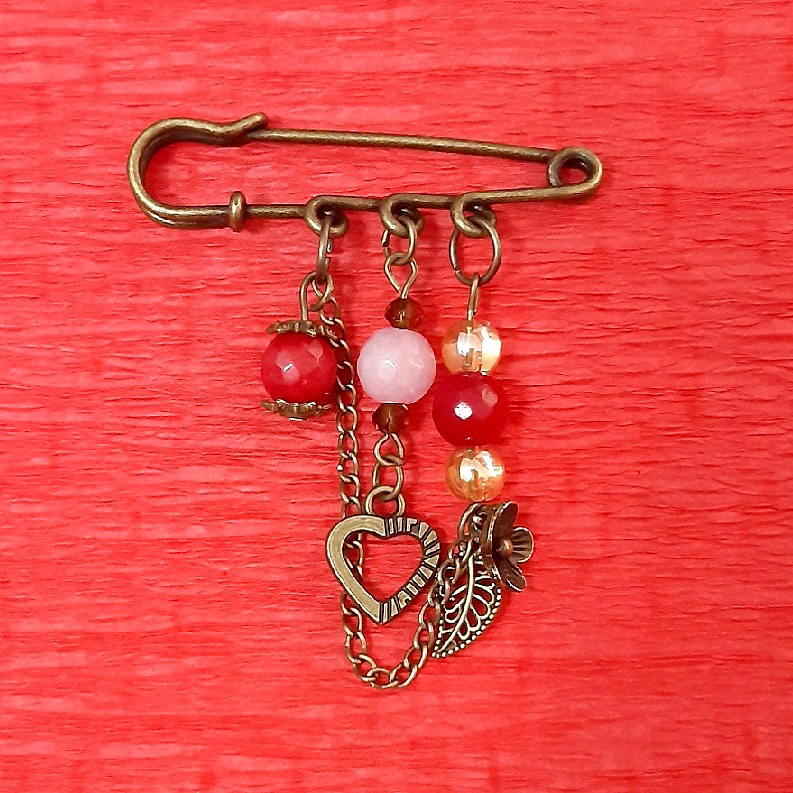 سنجاق سینه زنانه مدل قلب کد 1489