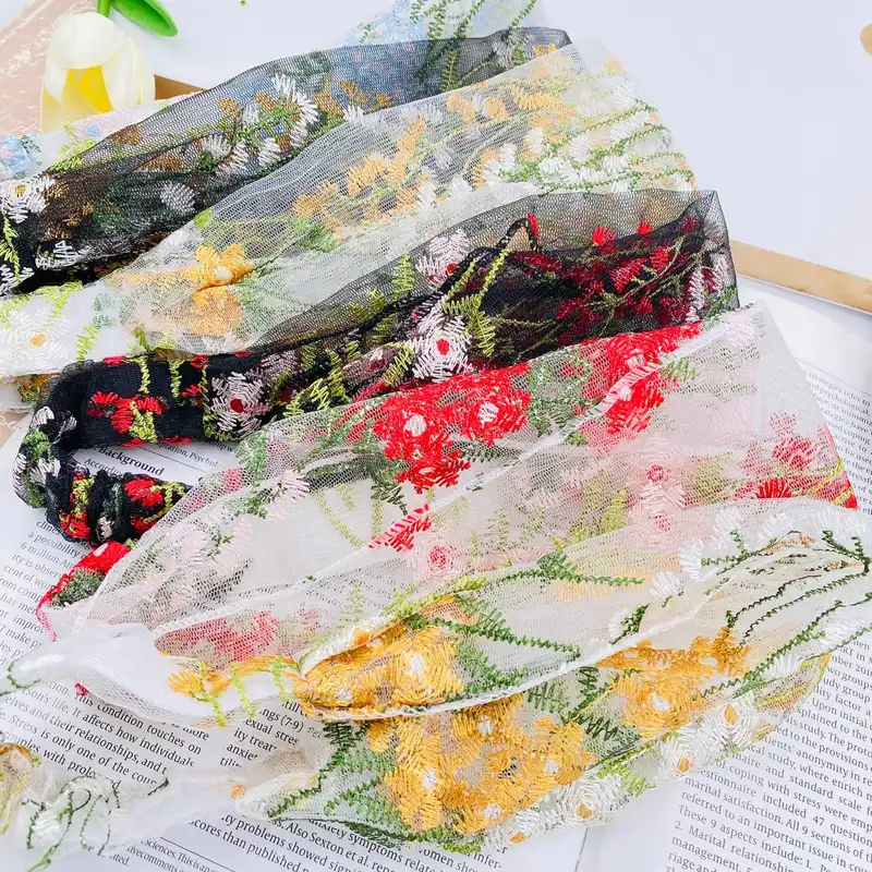 هدبند مو زنانه مدل گیپوری طرح شکوفه