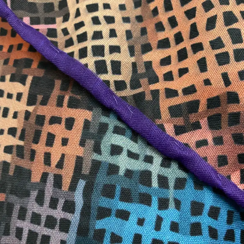 روسری زنانه مدل نخی چهارفصل قواره بزرگ کد 1184