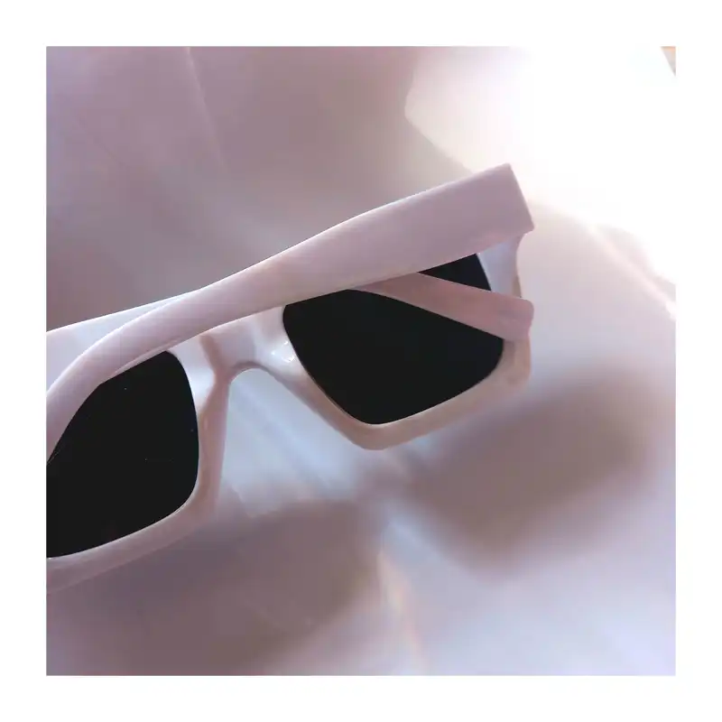 عینک آفتابی زنانه مدل E1005