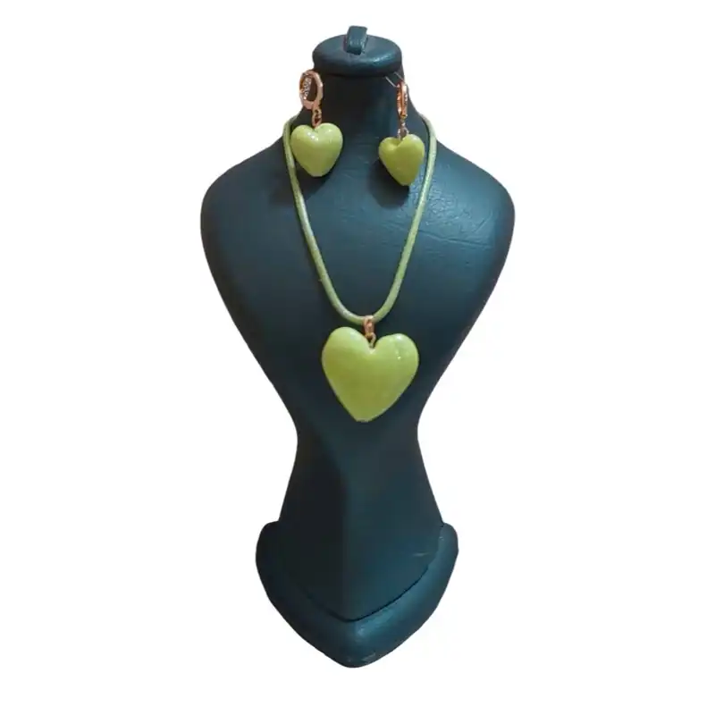 نیم ست زنانه مدل قلب H66