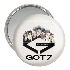 آینه جیبی خندالو مدل گروه گات سون GOT7  کد 21034