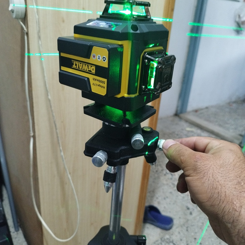 تراز لیزری  مدل BYT-LL4D -2