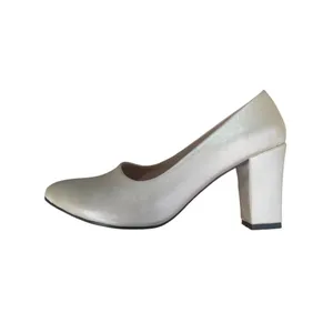 کفش پاشنه‌دار زنانه مدل لودشکا 
