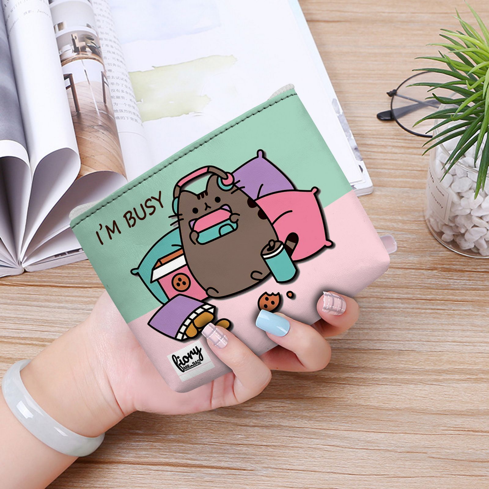 کیف پد بهداشتی فیوری مدل گربه کیوت فانتزی کد 2364 به همراه کیف پول - - 7