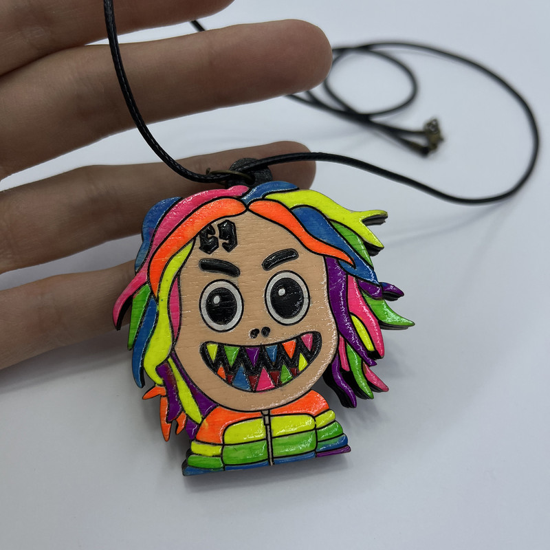 گردنبند دخترانه مدل چوبی بلک لایت 69