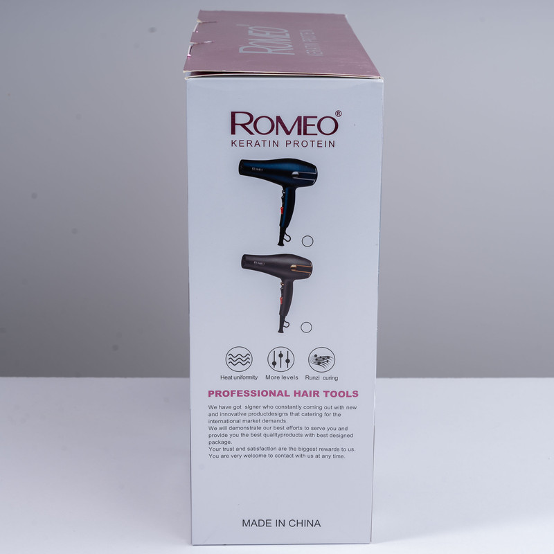 سشوار حرفه ای رومئو مدل RM-5050