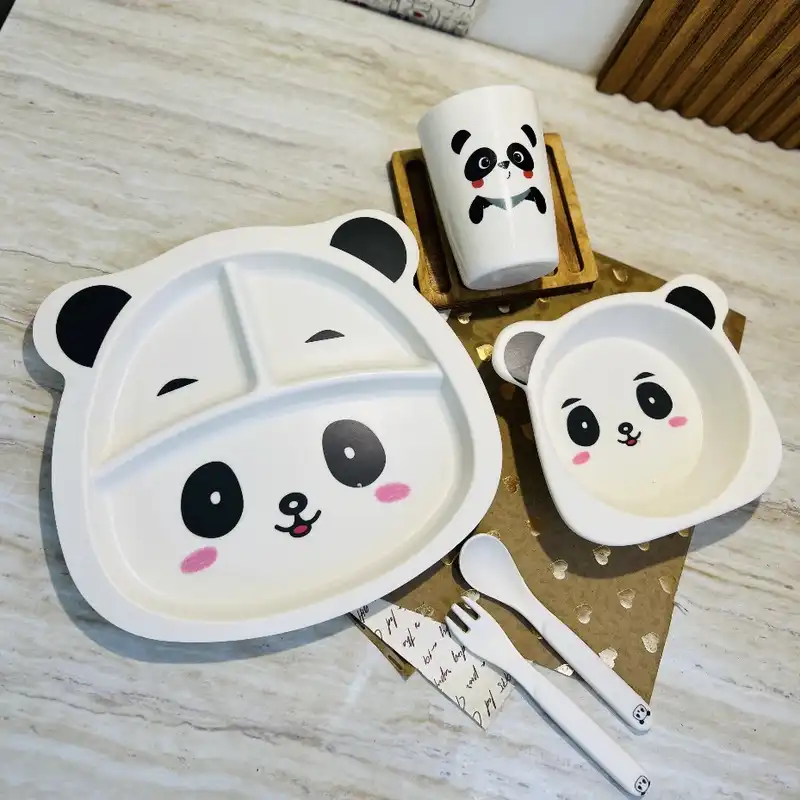 ظرف غذا کودک 5 تکه طرح پاندا