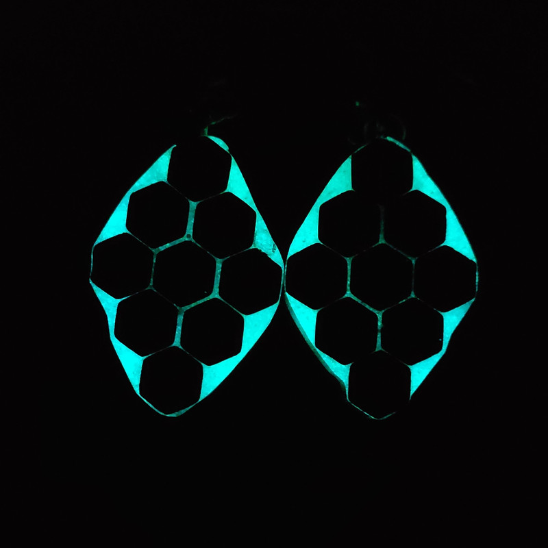 گوشواره دخترانه مدل شب تاب گوشواره دخترانه مدل شب تاب