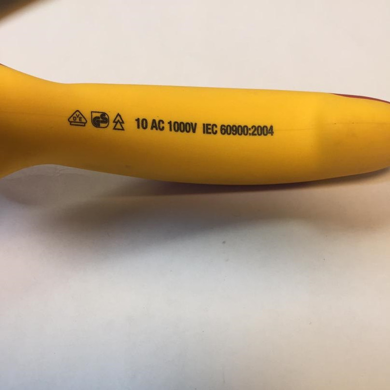 انبر دم باریک ویها کد Z05106200 سایز 8 اینچ