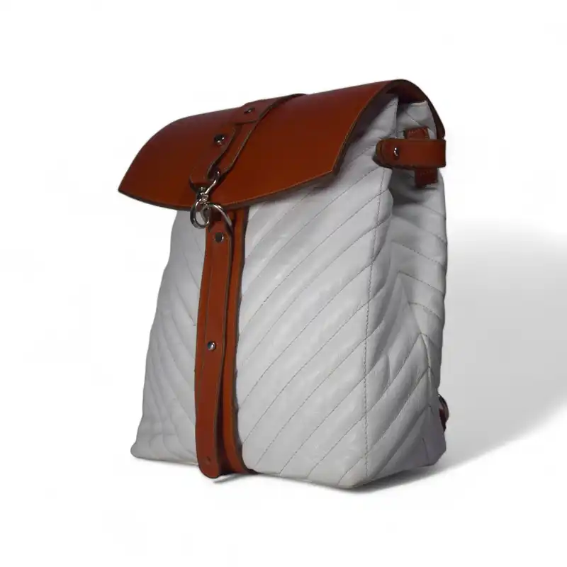 کوله پشتی زنانه چرمیران مدل PA1321