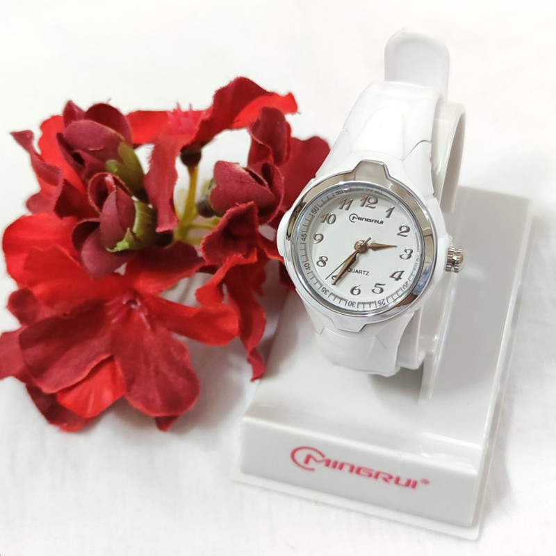 ساعت مچی عقربه ای مینگ روی مدل Mi5