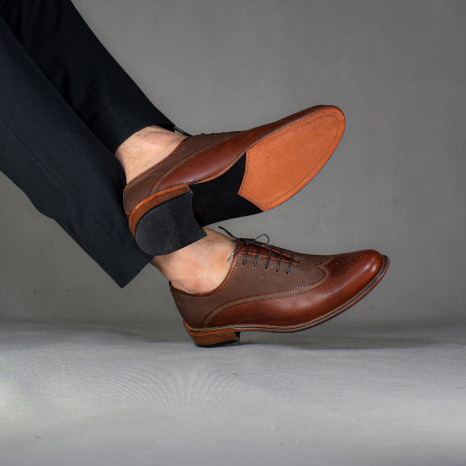 کفش مردانه کرمانی مدل تمام چرم طبیعی دستدوز کد 1037 رنگ قهوه ای -  - 3