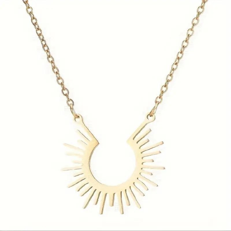 گردنبند طلا 18 عیار زنانه آرا مدل خورشیدی