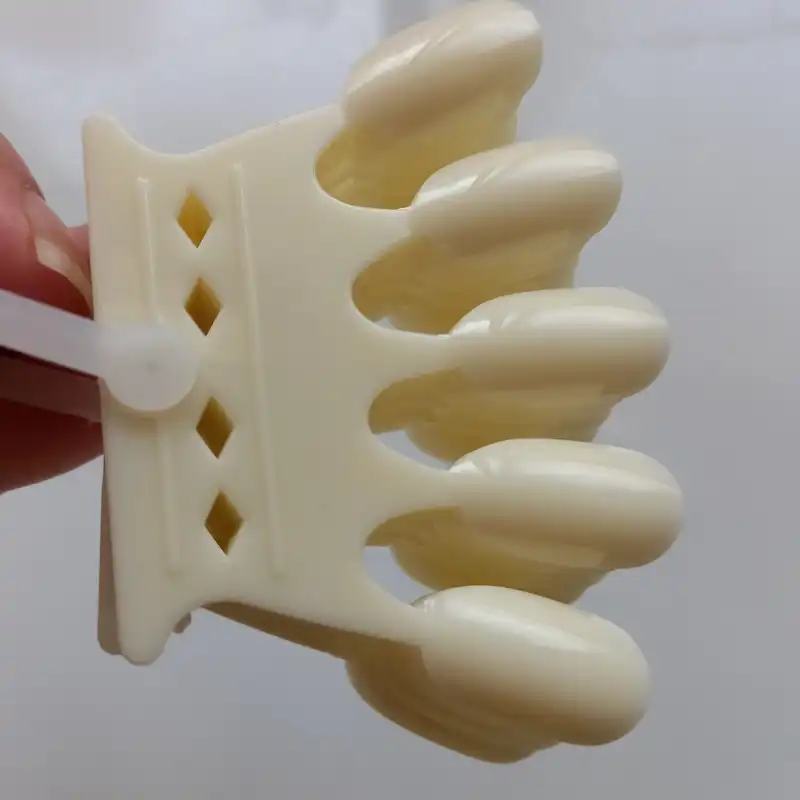 پالت طراحی ناخن طرح تاج مدل 123 بسته 50 عددی