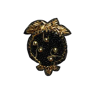 گل سینه زنانه مدل انار کد 5040