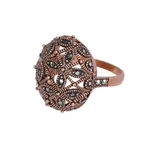 انگشتر زنانه مدل مارگازیت مشبک برجسته کد JW335