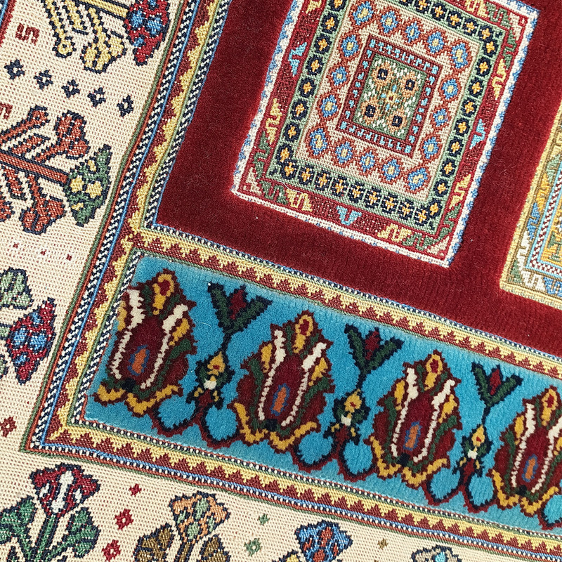 گلیم فرش دستبافت یک متری طرح خشتی سیرجان کد 1 گلیم فرش دستبافت یک متری طرح خشتی سیرجان کد 1