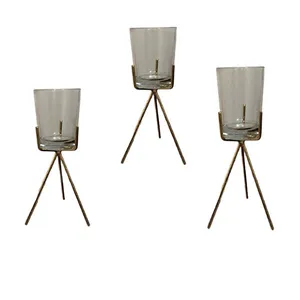 شمعدان دنیا دکوری سرمد مدل سه پایه مجموعه 3 عددی