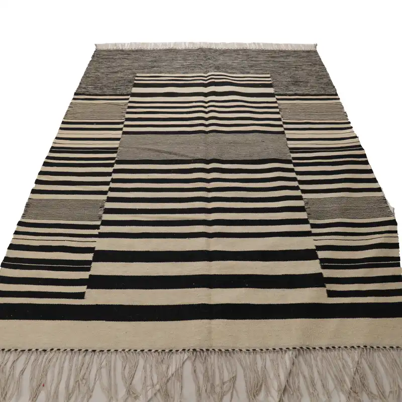 گلیم دستبافت مدل دکوراتیو کد 41063101