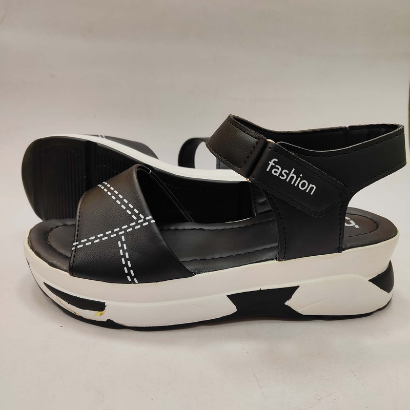 صندل زنانه مدل 2024 j