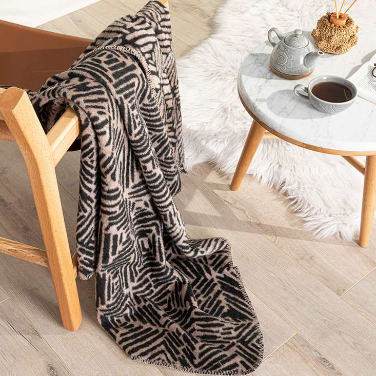 پتو انگلیش هوم مدل Arty Stripe سایز 170x130 سانتی متر