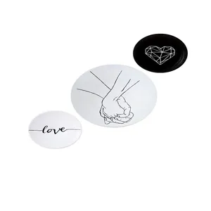 بشقاب دیوارکوب سفالی طرح عشق مدل 1402 مجموعه 3 عددی