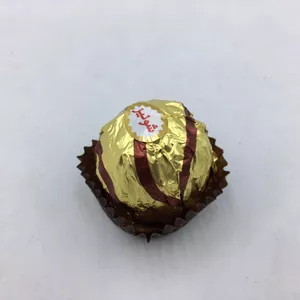شکلات مغزدار شونیز طلایی - 10 گرم بسته 3 عددی