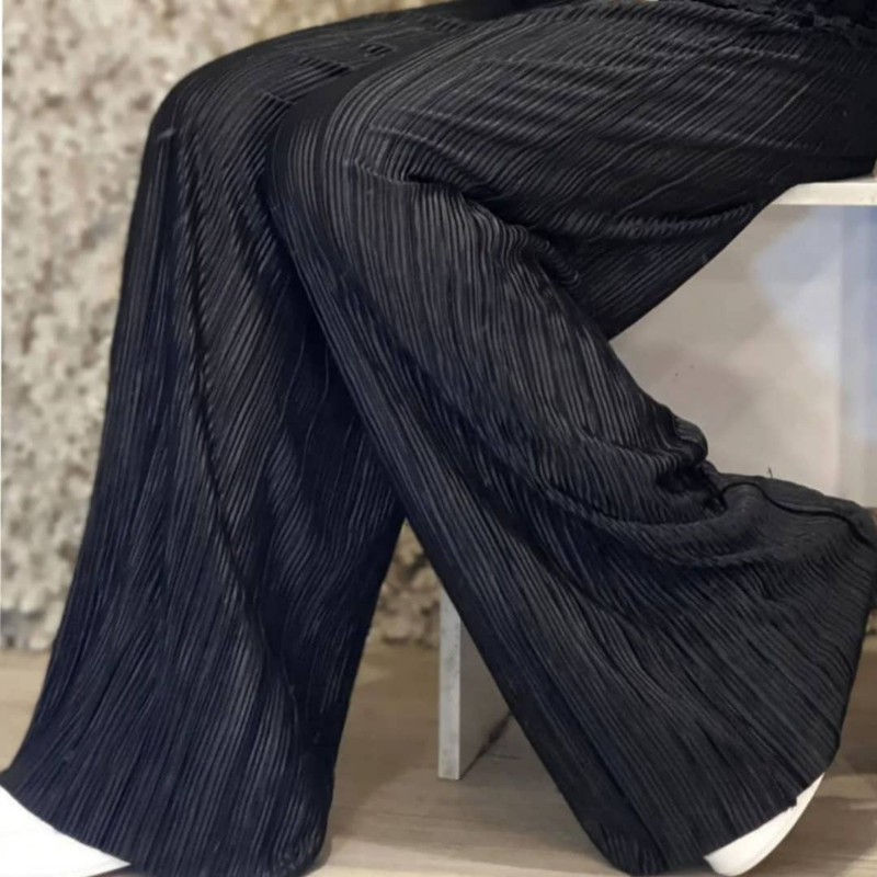شلوار زنانه مدل پلیسه ساتن