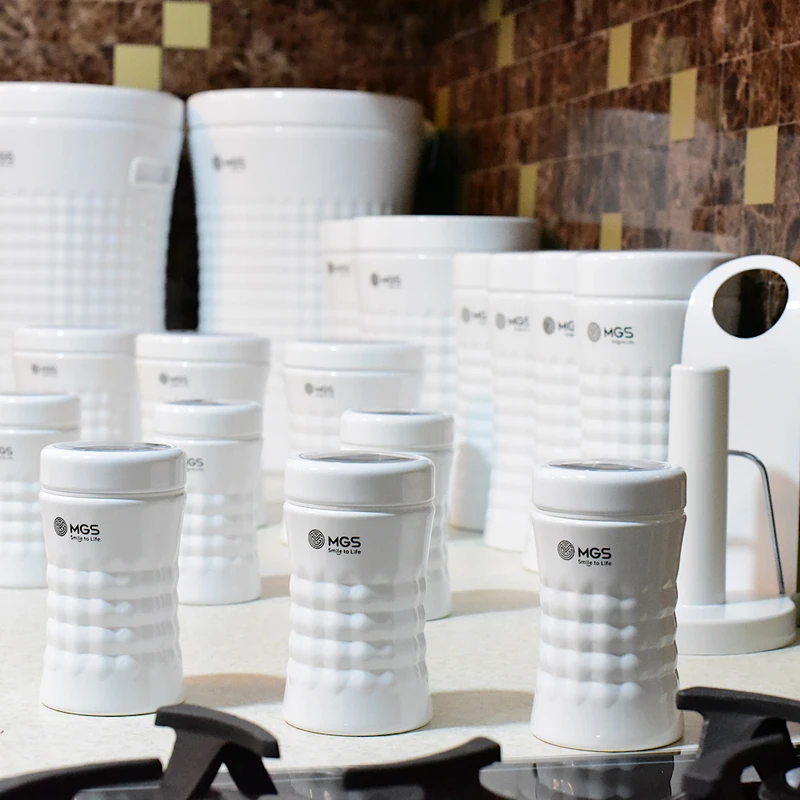 عکس شماره 8 : سرویس آشپزخانه 18 پارچه ام جی اس کد b-12