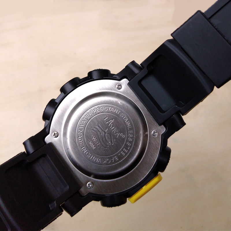 ساعت مچی دیجیتال پسرانه کد W-H9031 ساعت مچی دیجیتال پسرانه کد W-H9031