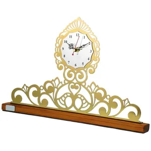 ساعت رومیزی مدل C905 مانیل