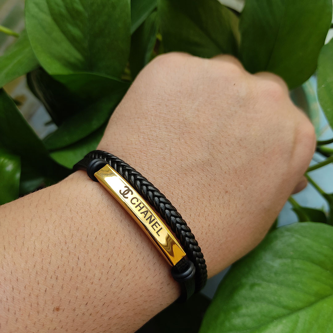 دستبند مردانه کد HS10 دستبند مردانه کد HS10