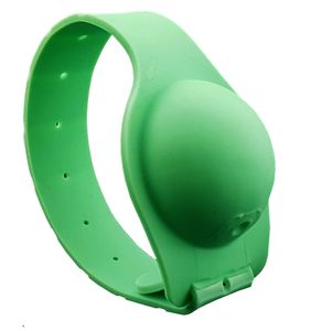 نقد و بررسی دستبند نگهدارنده ژل ضد عفونی کننده مدل CVD03 توسط خریداران