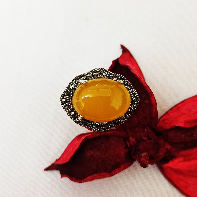 انگشتر نقره زنانه سلین کالا مدل شرف الشمس ce-As037 انگشتر نقره زنانه سلین کالا مدل شرف الشمس ce-As037