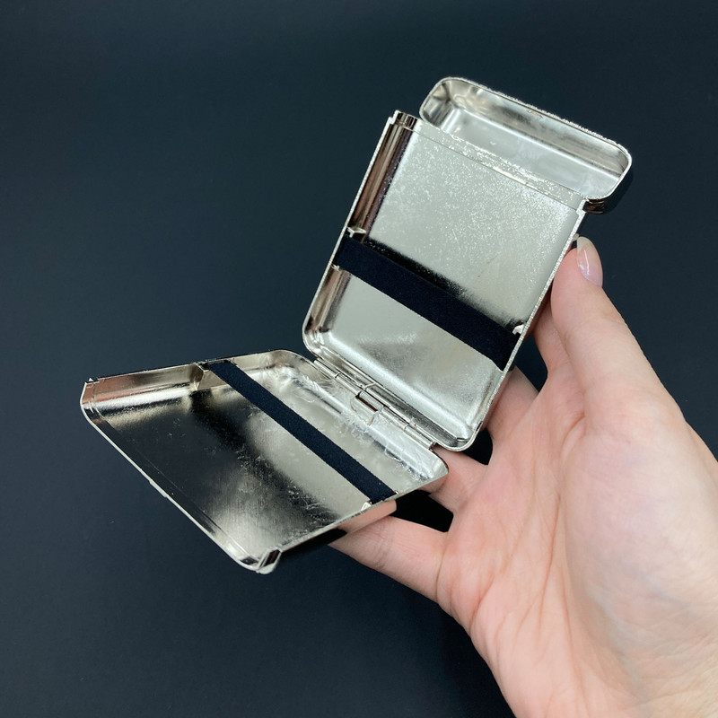 جعبه سیگار طرح تامی شلبی کد DKD-1045