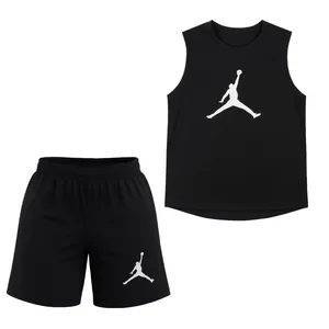 ست تاپ و شلوارک ورزشی مردانه مدل admk0078