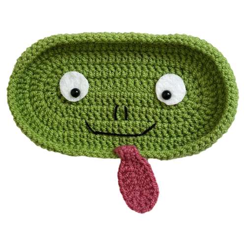 عروسک بافتنی تی سی توی طرح جاعینکی قورباغه