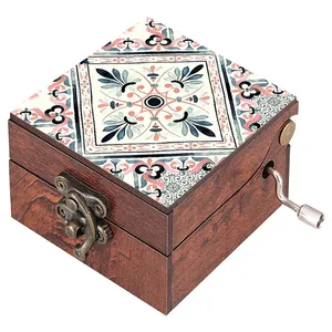 جعبه موزیکال مدل سنتی کد N116